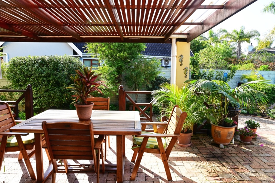 3 Bedroom Property for Sale in Sedgefield Island Village Western Cape